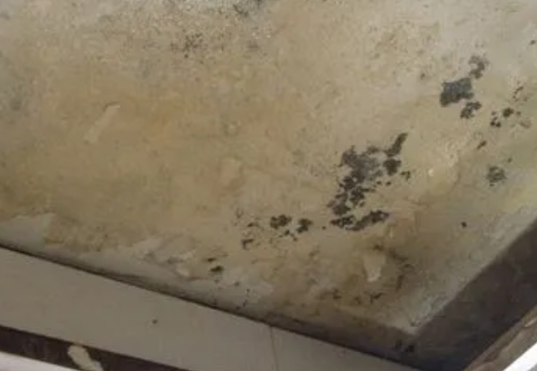 蚌埠阳台漏水维修公司分享下蚌埠卫生间渗水维修需要注意哪些问题。